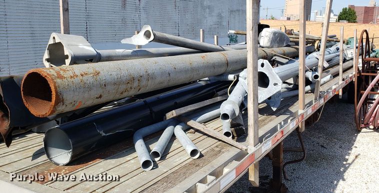 image for item EU9959 Approx. 15 street light poles