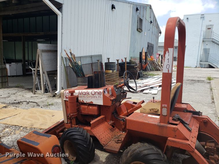 image for item EU9982 1988 Ditch Witch 2310 trencher