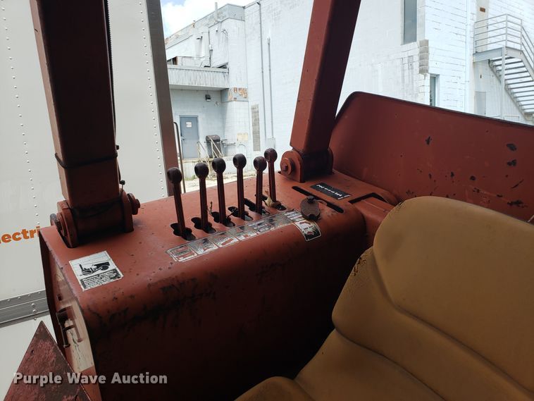 image for item EU9986 Ditch Witch R100 rock saw