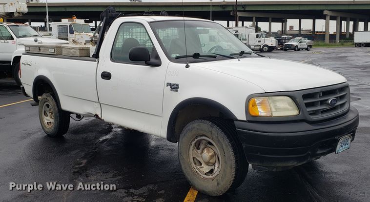 image for item EU9991 2002 Ford F150 pickup truck