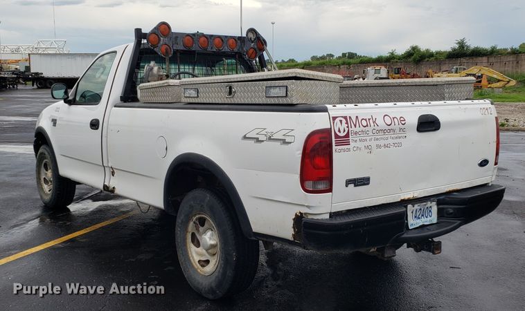 image for item EU9991 2002 Ford F150 pickup truck