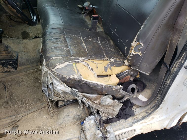 image for item EU9991 2002 Ford F150 pickup truck