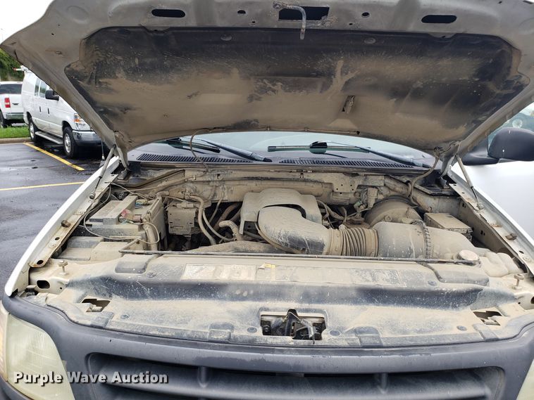 image for item EU9991 2002 Ford F150 pickup truck