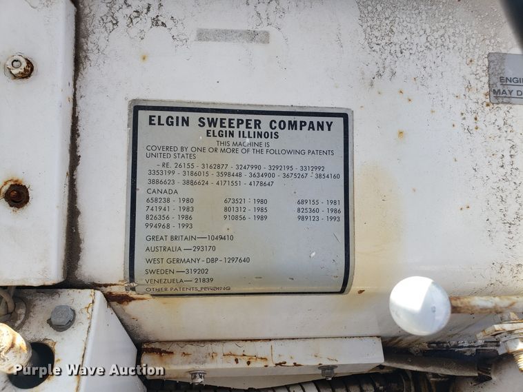 image for item EU9998 Elgin Pelican S street sweeper
