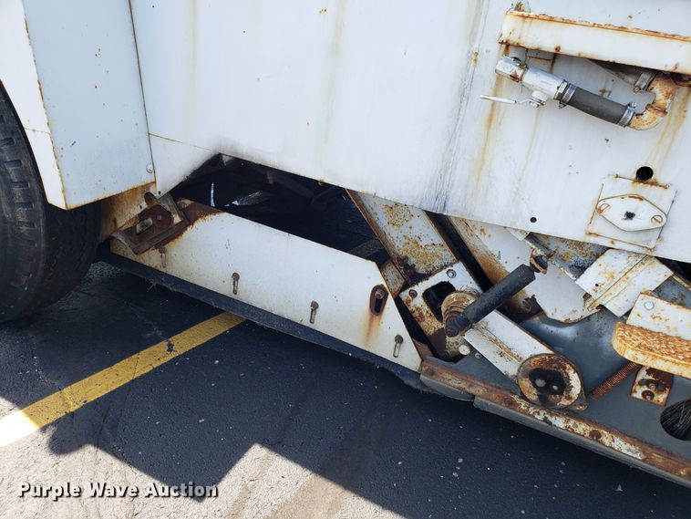 image for item EU9998 Elgin Pelican S street sweeper