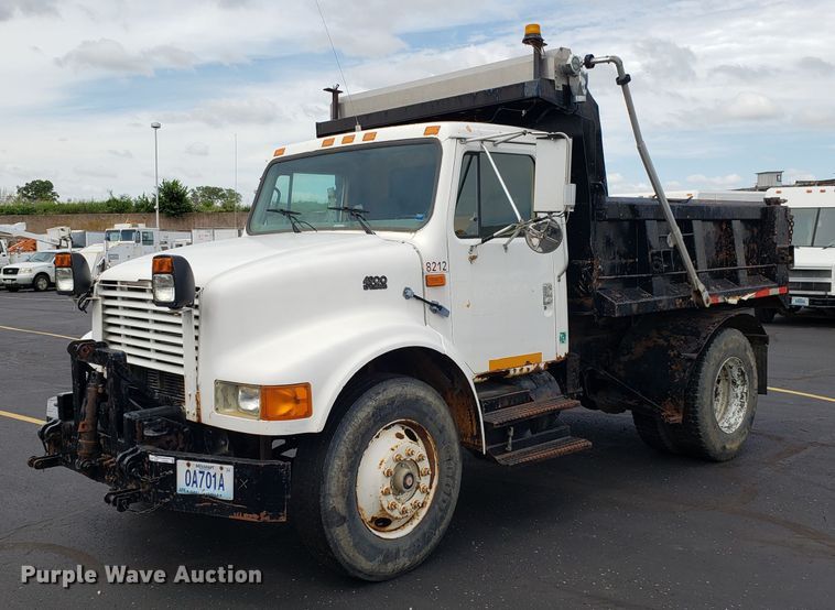 image for item FL9031 1997 International 4900 dump truck