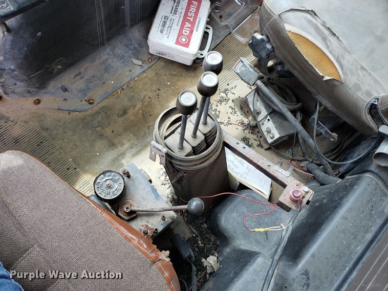 image for item FL9031 1997 International 4900 dump truck