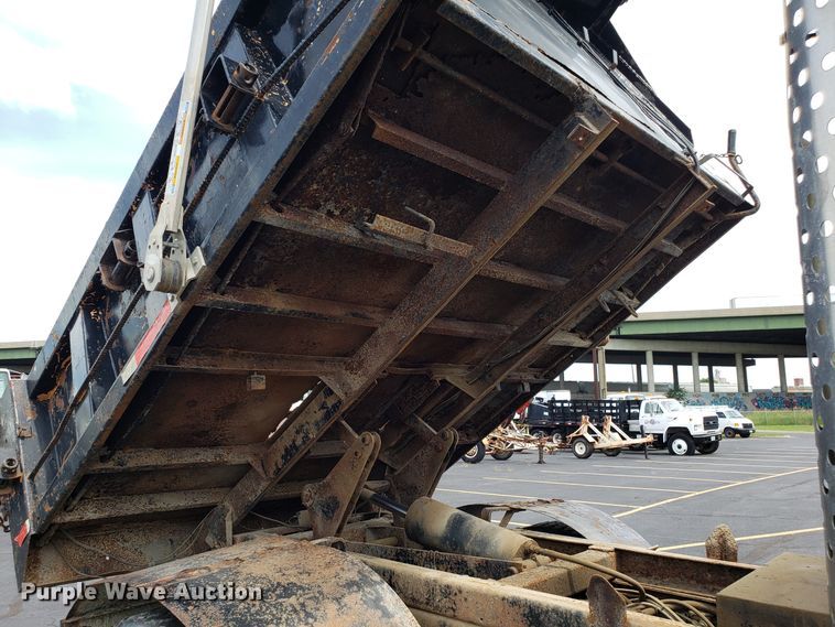 image for item FL9031 1997 International 4900 dump truck