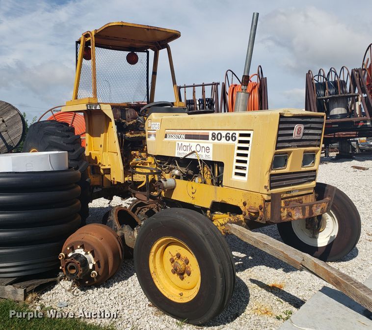 image for item FL9044 Hesston 80-66 tractor