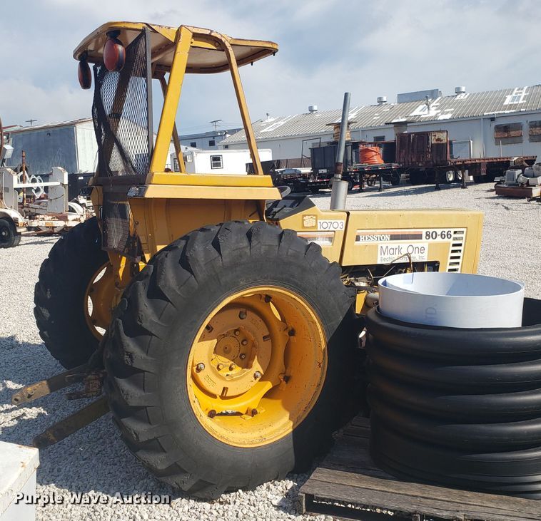 image for item FL9044 Hesston 80-66 tractor