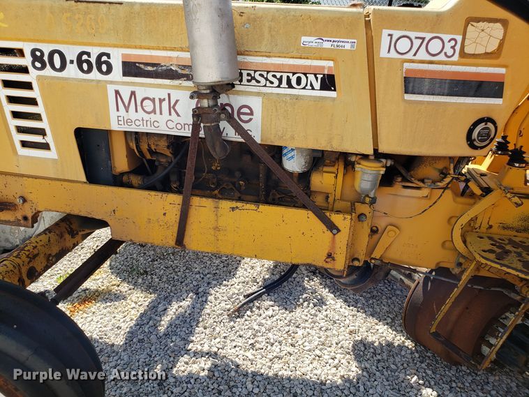 image for item FL9044 Hesston 80-66 tractor
