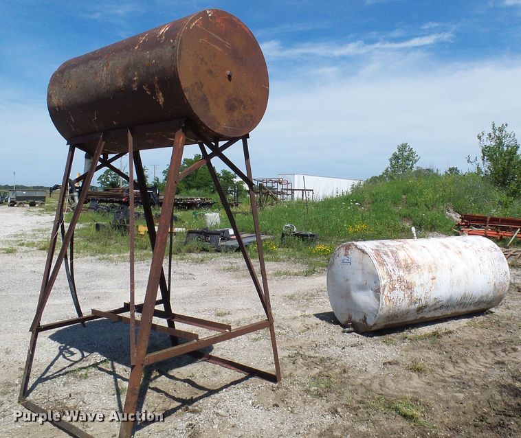 image for item DB2230 (3) bulk tanks