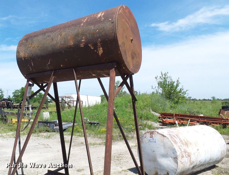 image for item DB2230 (3) bulk tanks