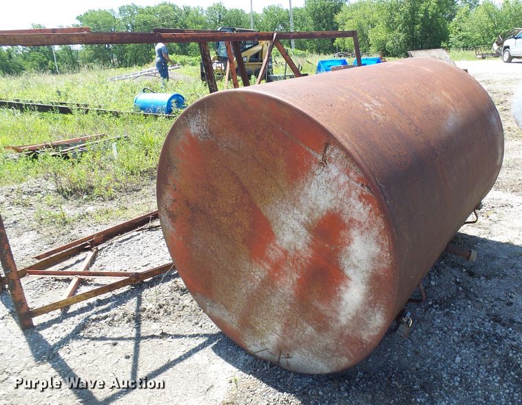 image for item DB2230 (3) bulk tanks