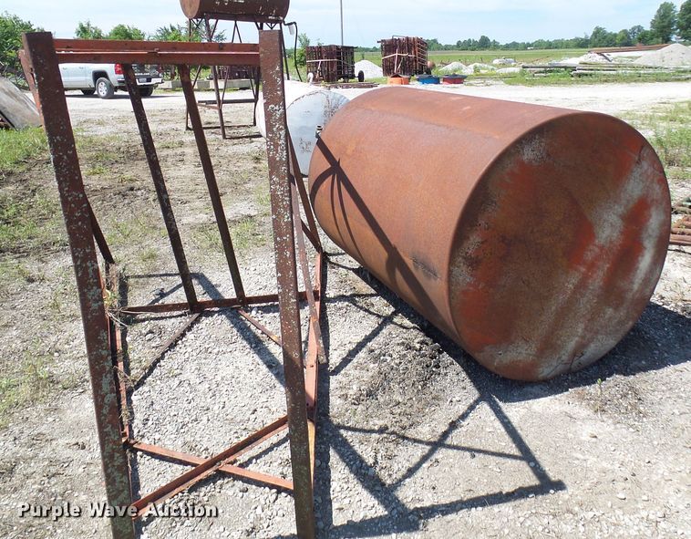 image for item DB2230 (3) bulk tanks