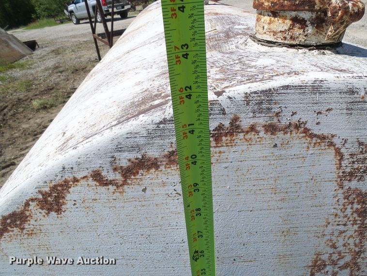 image for item DB2230 (3) bulk tanks