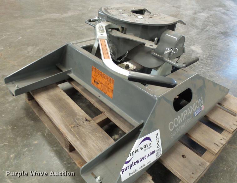 image for item DB2236 Companion RV53500 fifth wheel hitch