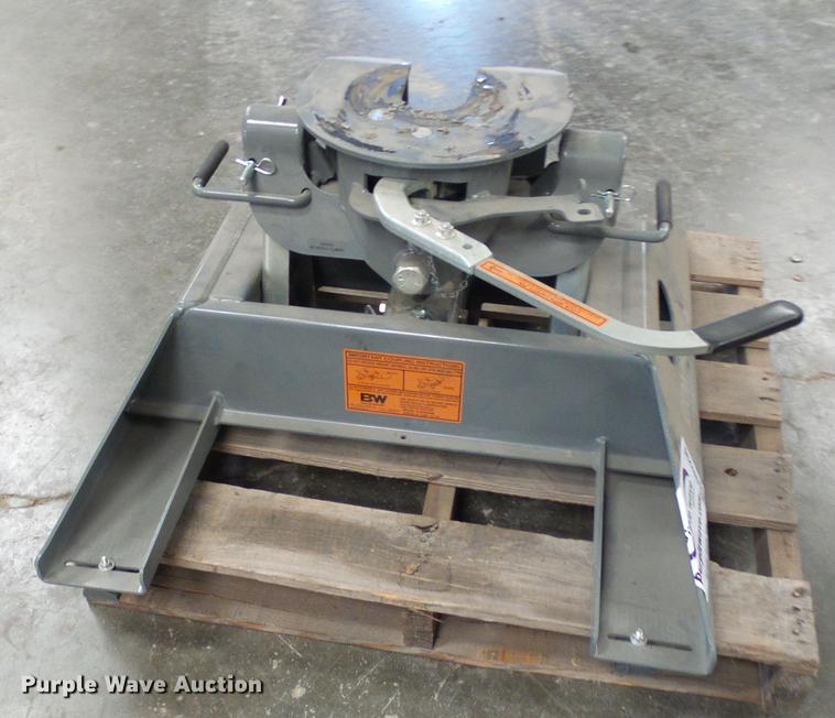 image for item DB2236 Companion RV53500 fifth wheel hitch