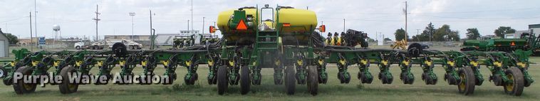 image for item DC5094 2013 John Deere 1770NT no-till planter