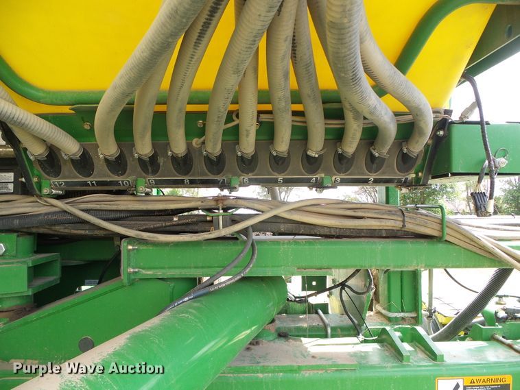 image for item DC5094 2013 John Deere 1770NT no-till planter