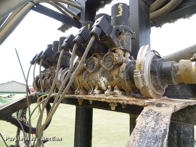 image for item DC5094 2013 John Deere 1770NT no-till planter