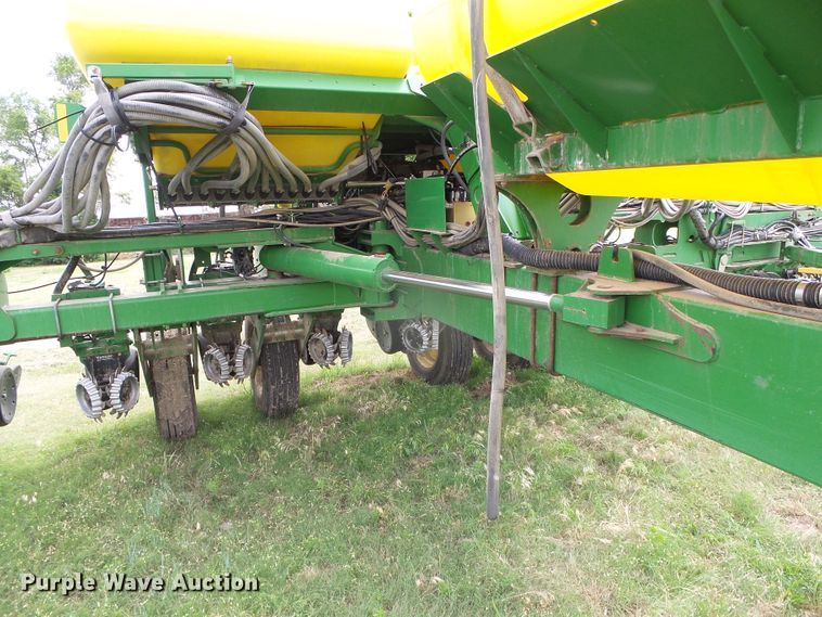 image for item DC5094 2013 John Deere 1770NT no-till planter