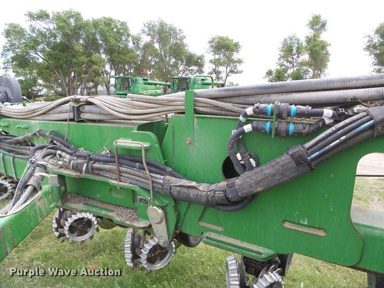 image for item DC5094 2013 John Deere 1770NT no-till planter