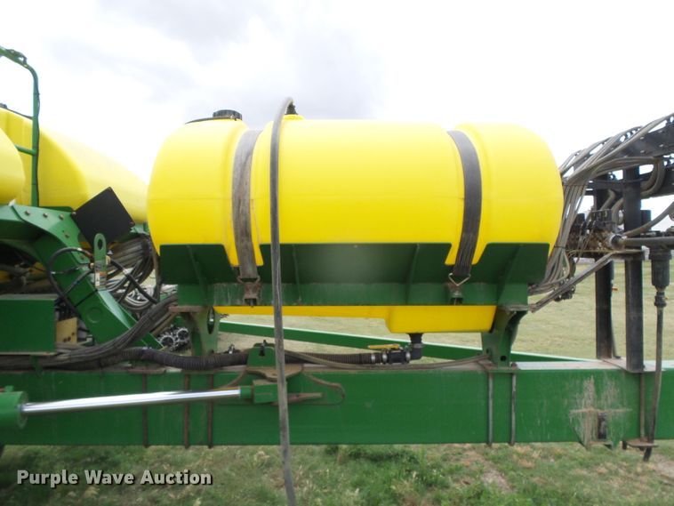 image for item DC5094 2013 John Deere 1770NT no-till planter