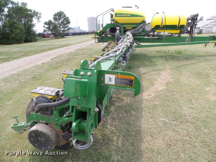 image for item DC5094 2013 John Deere 1770NT no-till planter