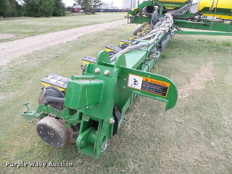 image for item DC5094 2013 John Deere 1770NT no-till planter