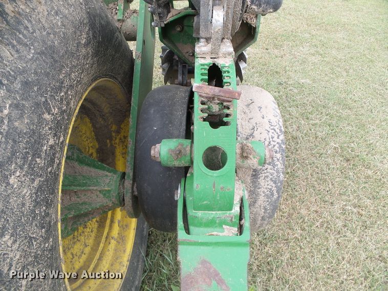 image for item DC5094 2013 John Deere 1770NT no-till planter