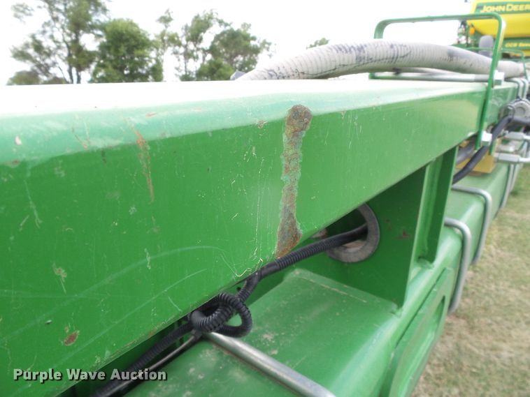 image for item DC5094 2013 John Deere 1770NT no-till planter