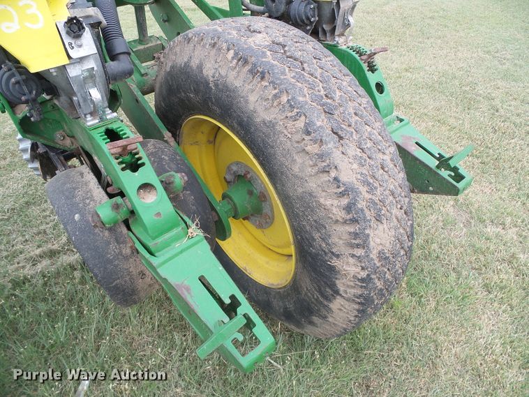 image for item DC5094 2013 John Deere 1770NT no-till planter