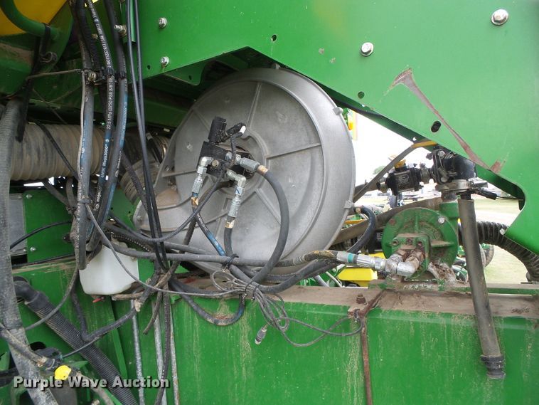 image for item DC5094 2013 John Deere 1770NT no-till planter