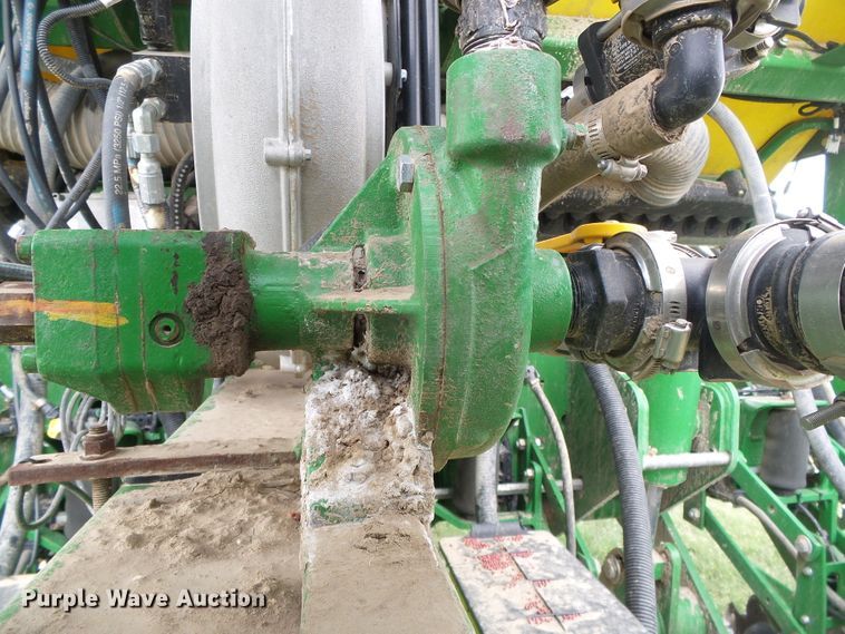 image for item DC5094 2013 John Deere 1770NT no-till planter