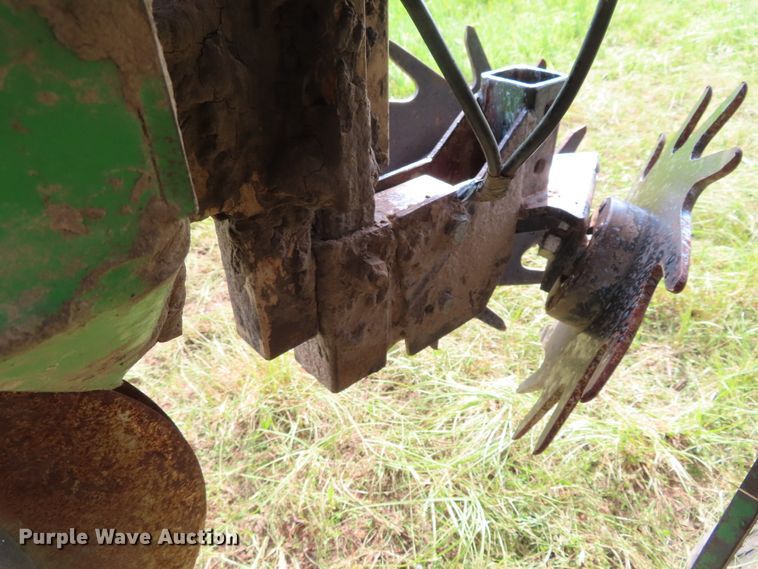 image for item DD6311 John Deere 7200 no-till planter