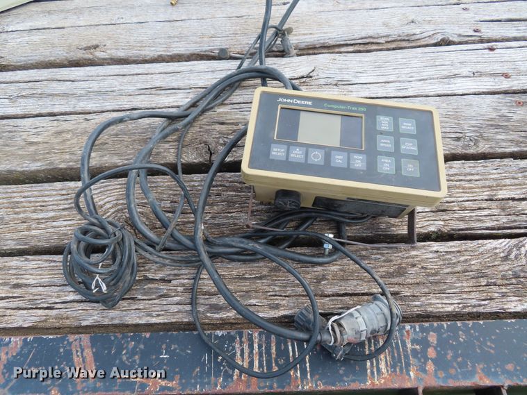 image for item DD6311 John Deere 7200 no-till planter