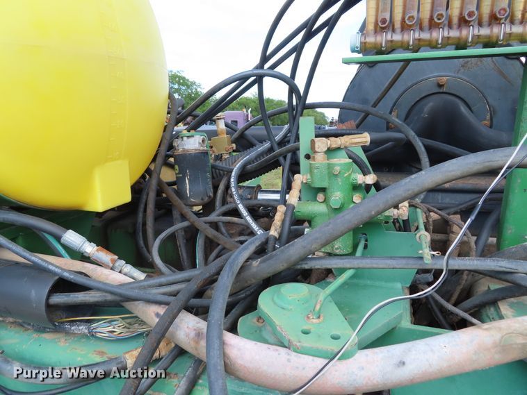 image for item DD6311 John Deere 7200 no-till planter