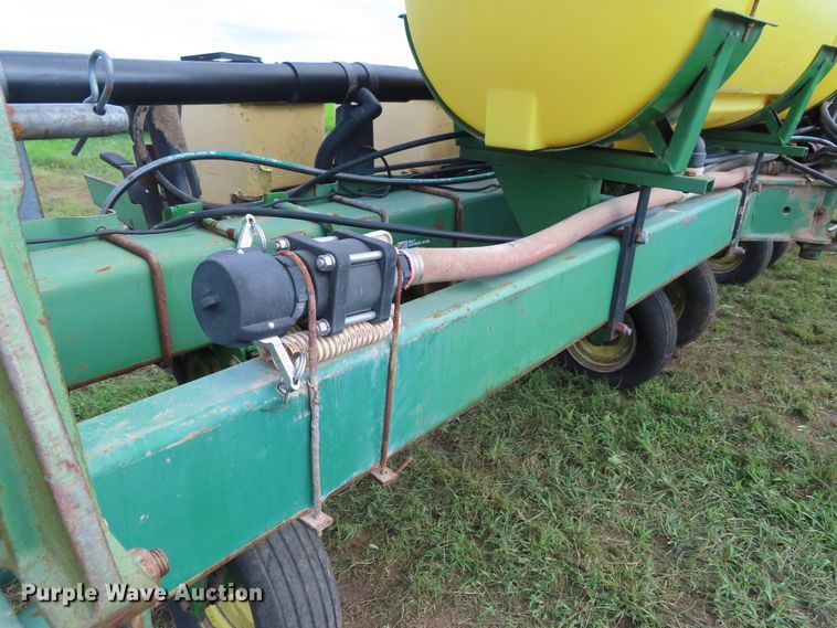 image for item DD6311 John Deere 7200 no-till planter