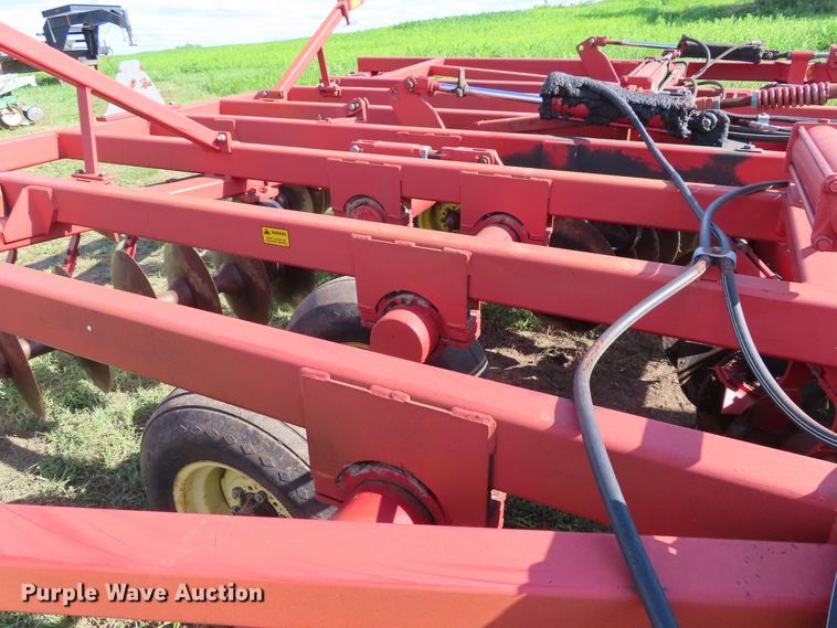 image for item DD6312 Sunflower 1232 tandem disk