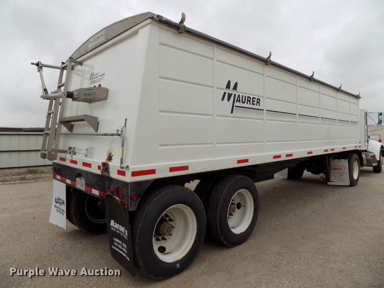 image for item DE7723 2012 Maurer 2812 single hopper grain trailer
