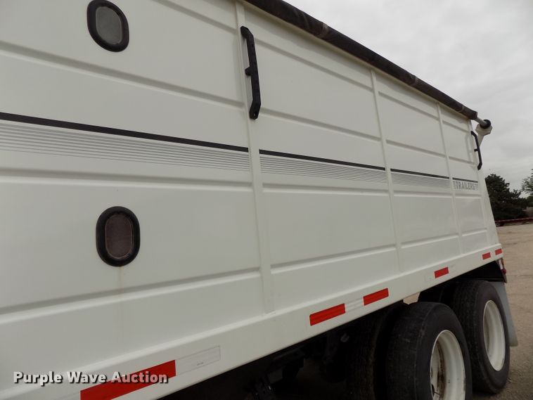 image for item DE7723 2012 Maurer 2812 single hopper grain trailer