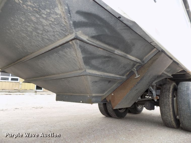 image for item DE7723 2012 Maurer 2812 single hopper grain trailer