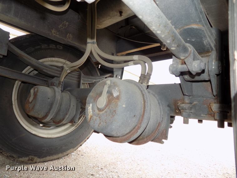 image for item DE7723 2012 Maurer 2812 single hopper grain trailer