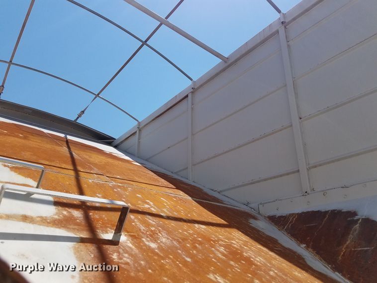 image for item DE7723 2012 Maurer 2812 single hopper grain trailer