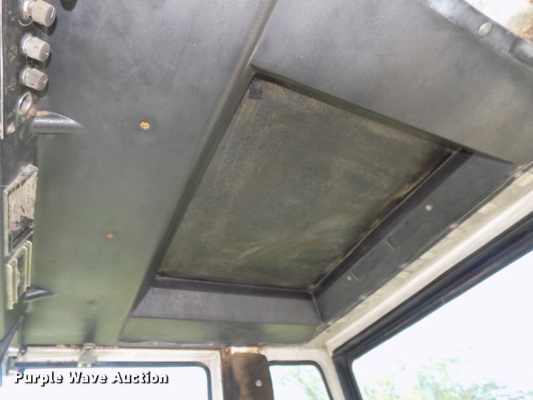 image for item DE7725 1976 Case 1270 Agri-King tractor