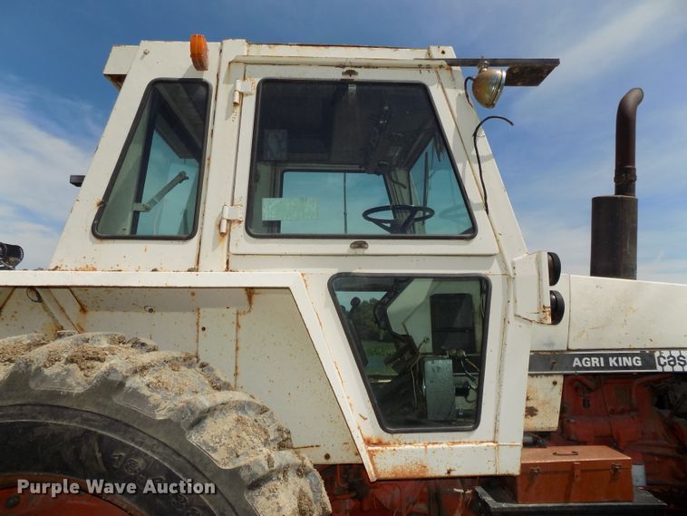 image for item DE7725 1976 Case 1270 Agri-King tractor