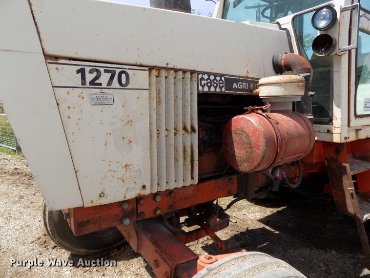 image for item DE7725 1976 Case 1270 Agri-King tractor