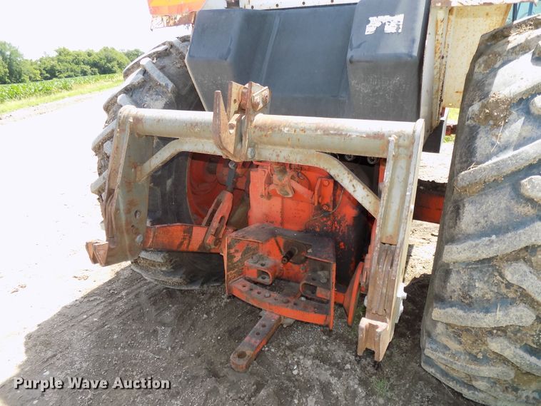 image for item DE7725 1976 Case 1270 Agri-King tractor
