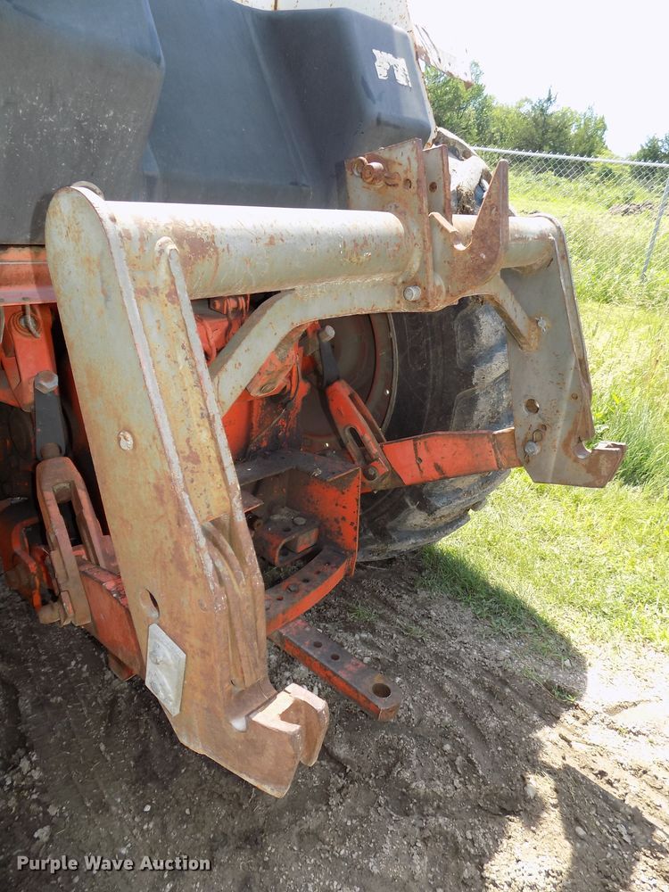 image for item DE7725 1976 Case 1270 Agri-King tractor